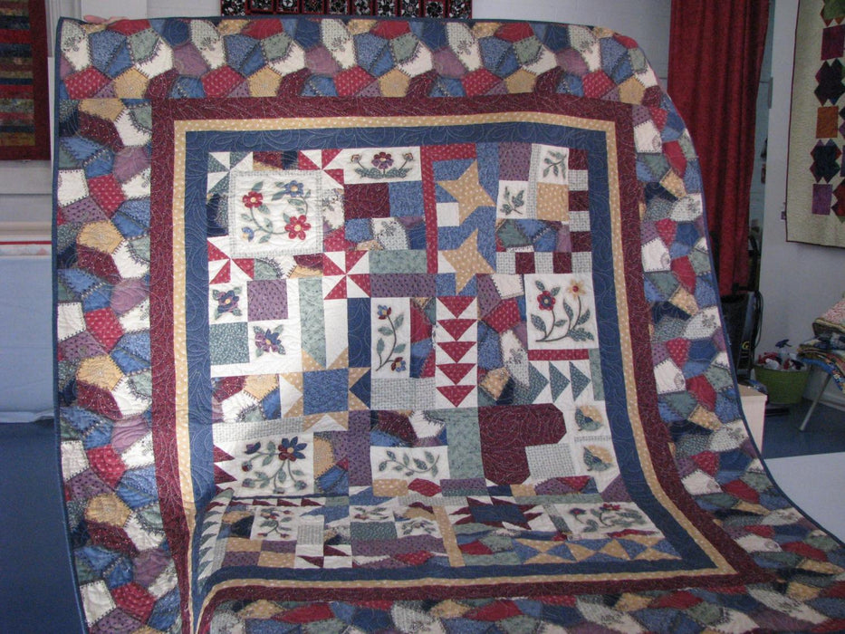 PATCHES QUILT